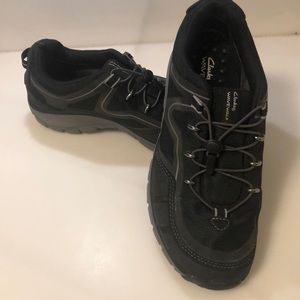 Clark’s wavewalk hikers sz 8.5